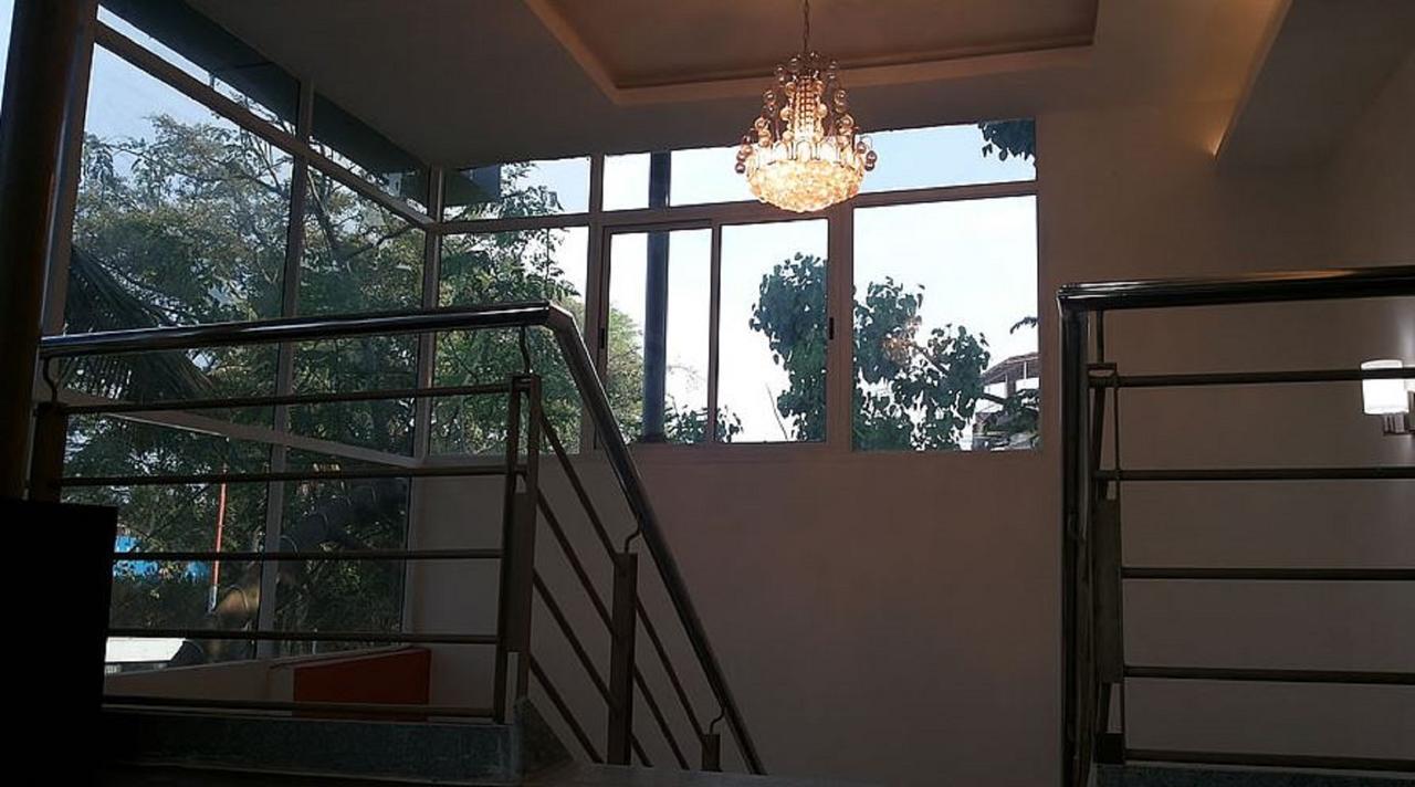 Ebenezer Suites Bangalore Eksteriør bilde